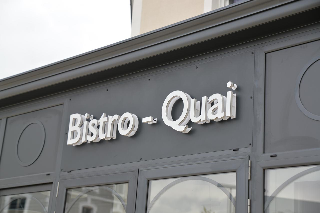 לה-רוש-סור-יון Hotel De La Gare - Restaurant Bistro Quai מראה חיצוני תמונה