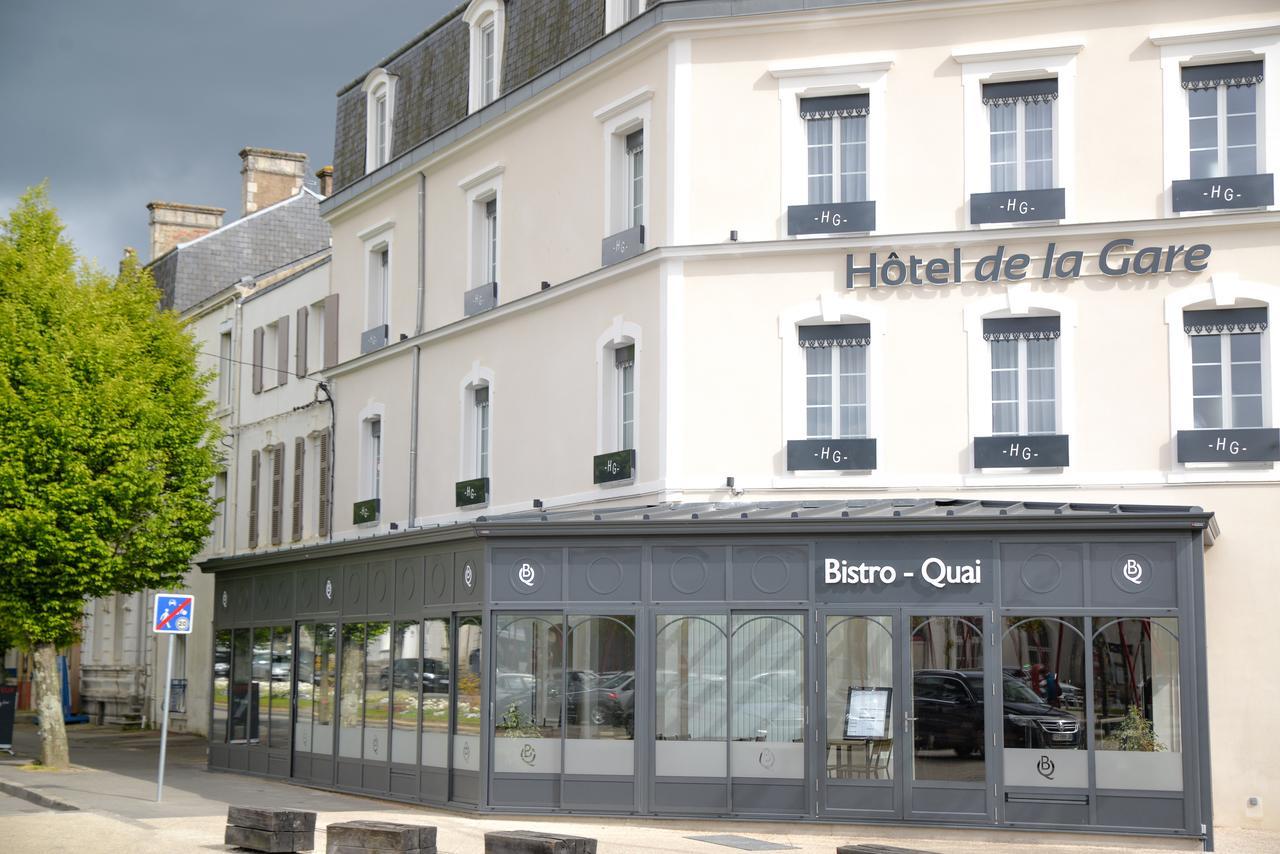 לה-רוש-סור-יון Hotel De La Gare - Restaurant Bistro Quai מראה חיצוני תמונה