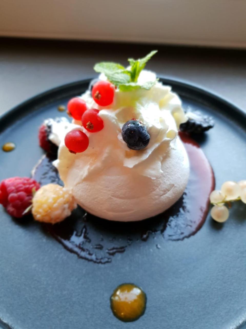 לה-רוש-סור-יון Hotel De La Gare - Restaurant Bistro Quai מראה חיצוני תמונה