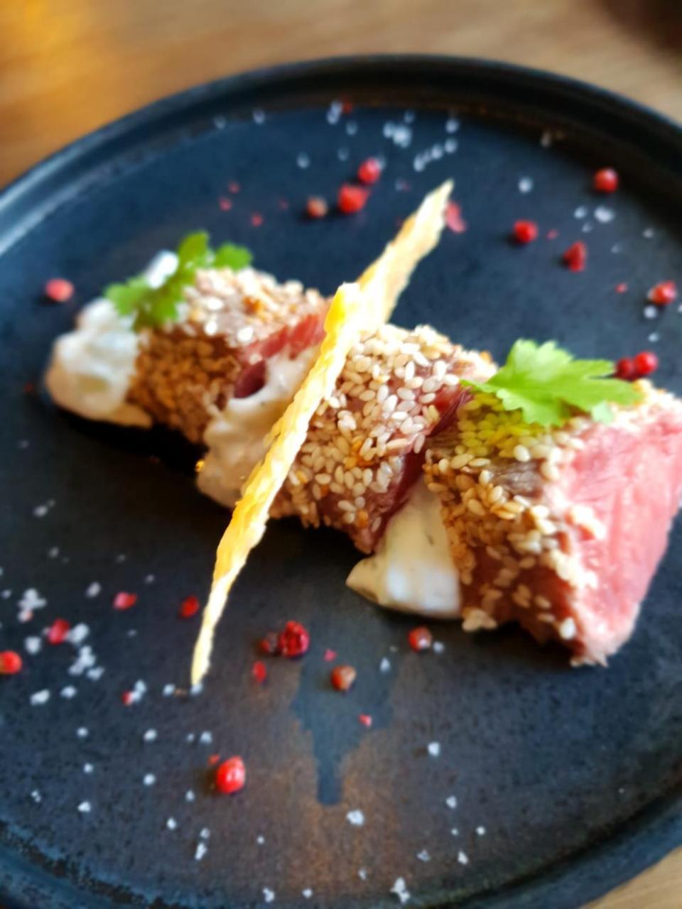 לה-רוש-סור-יון Hotel De La Gare - Restaurant Bistro Quai מראה חיצוני תמונה